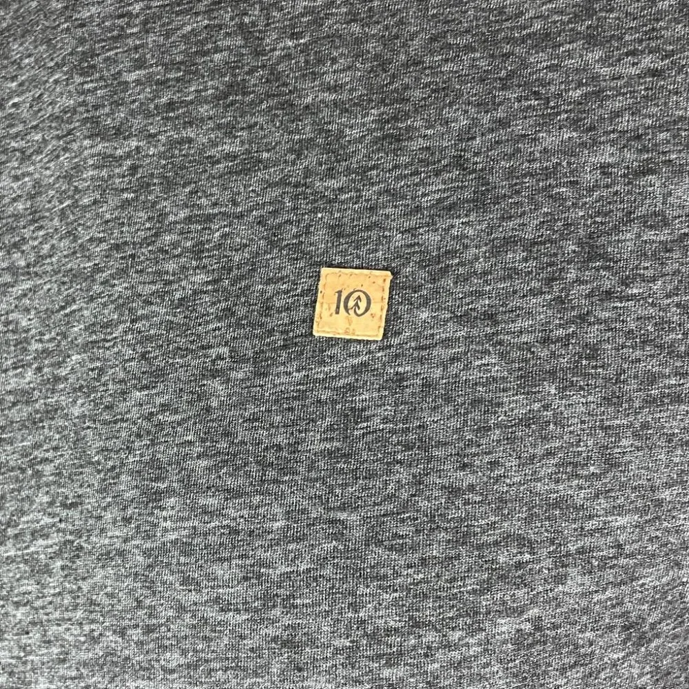 ⭐️ SOLD ⭐️ NWT Tentree Hemp T-shirt - Picture 4 of 6